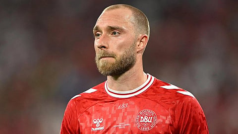 إلغاء مباراة الدنمارك وأوكرانيا بعد سقوط كريستيان إريكسن على الأرض