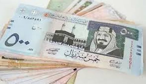 سعر الريال السعودي مقابل الجنيه المصري والعملات العربية اليوم الأحد 28-12-1447