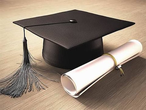 احتفالات التخرج