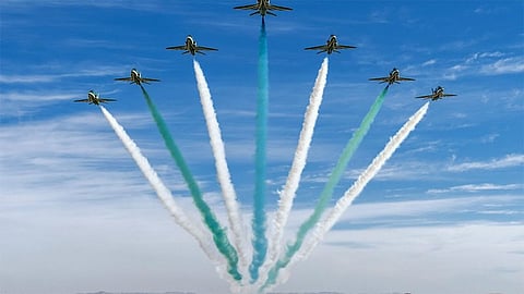 بالفيديو.. «الصقور السعودية» تقدم عرضًا جويًّا في معرض أثينا الدولي