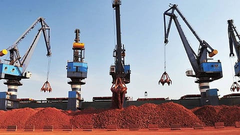 اضطرابات غينيا ترفع أسعار الألومنيوم لأعلى مستوى في 10 أعوام