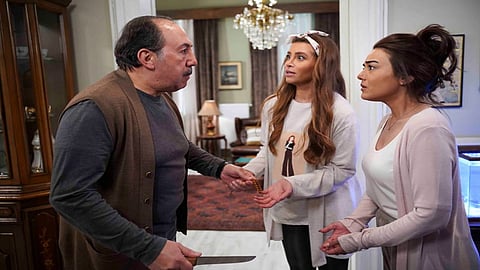 صراعات تدور في فلك الكوميديا والرومانسية وقصص الحب ضمن أحداث مسلسل «ع الحلوة والمرة» على MBC4