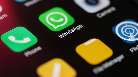 تحذير أمنى من واتسآب للحد من سرقة الأموال