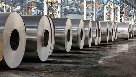 أسعار الألومنيوم تلامس 3000 دولار للطن للمرة الأولى منذ 2008