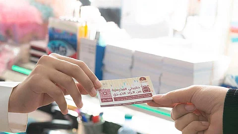 «الزاد الخيري» يوزع 110 حقائب مدرسية على الطلاب ببريدة