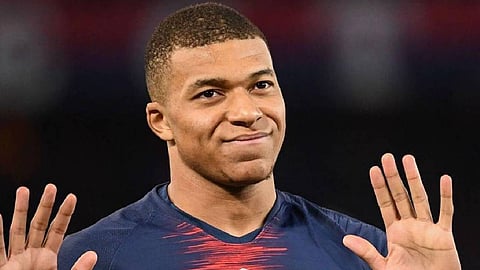 باريس سان جيرمان ينتقد ريال مدريد ويعلن استمرار مبابي