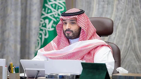 الأمير محمد بن سلمان يتلقى رسالتين خطيتين من ولي عهد الكويت ونائب رئيس الوزراء