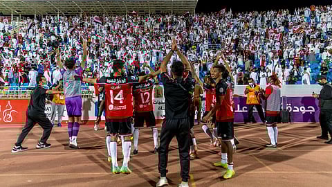 الرائد يجتاح التعاون بخماسية.. والمطوع يقدم 50 ألف ريال مكافأة لكل لاعب