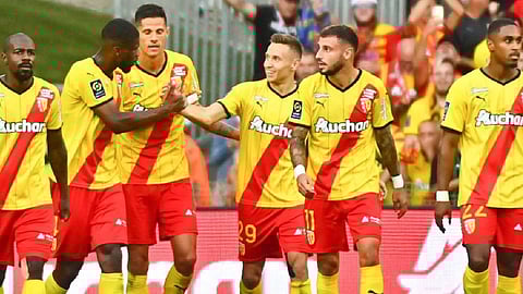 لانس يهزم ليل ويصعد لوصافة الدوري الفرنسي