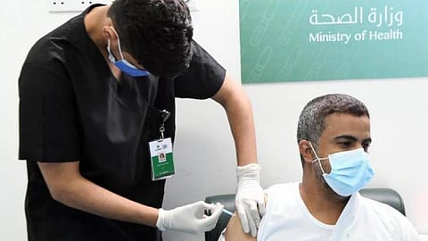 هل تتوقف مراكز لقاحات كورونا عن العمل خلال إجازة اليوم الوطني؟ .. «الصحة» تكشف التفاصيل