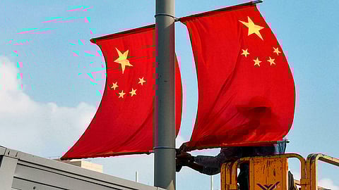 الصين تعتزم تأسيس شركتين عملاقتين للمعادن الأرضية النادرة