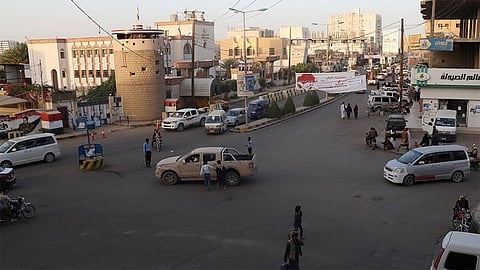 اليمن.. ميليشيا الحوثي ترهب النساء والأطفال بصاروخين باليستيين سقطا بمأرب