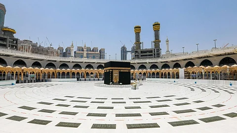 تدشين معرض التوسعات السعودية الميداني والرقمي بالمسجد الحرام