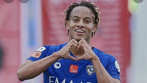 «الرزيحان» يكشف حقيقة تمرد كاريلو لفسخ عقده مع الهلال