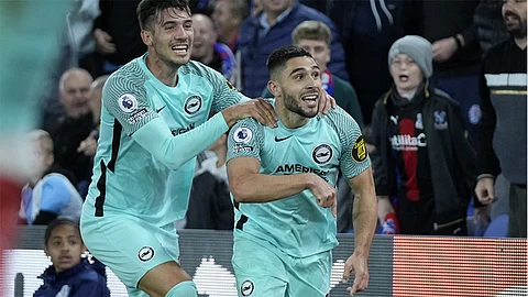 برايتون يتعادل مع كريستال بالاس ويهدر فرصة تصدُّر الدوري الإنجليزي