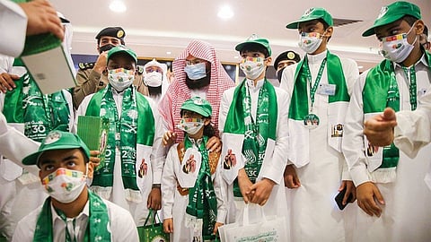 السديس يوجه بتوظيف عدد من أبناء شهداء الواجب برئاسة شؤون الحرمين