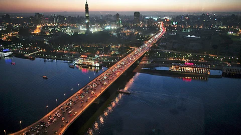 العاصمة المصرية تغلق محالها في العاشرة مساء .. وكورونا و«الشتاء» السبب