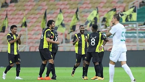 ديربي الإتحاد والأهلي.. رومارينهو يقود تشكيل «العميد»
