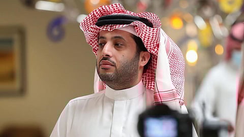 تركي آل الشيخ يدعم النصر أمام الوحدة الإماراتي بهذه الطريقة