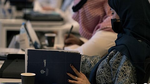 بدء انتظام أولى دفعات برنامج قادة 2030