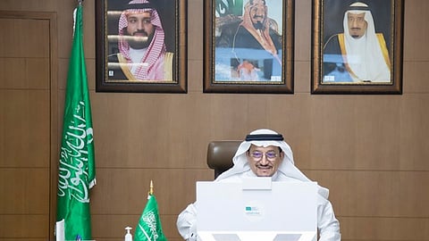 الوزير آل الشيخ ونظيره المصري يستعرضان تجارب التعليم عن بُعد وتطوير المناهج