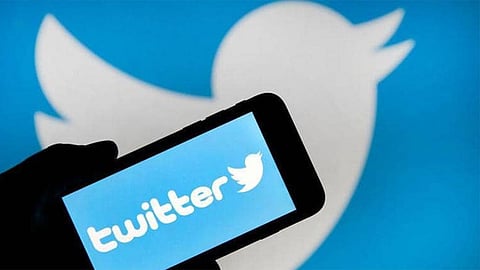«تويتر» يوجِّه اعتذارًا لمستخدميه بعد تعطل خدماته ويعلن إصلاحها