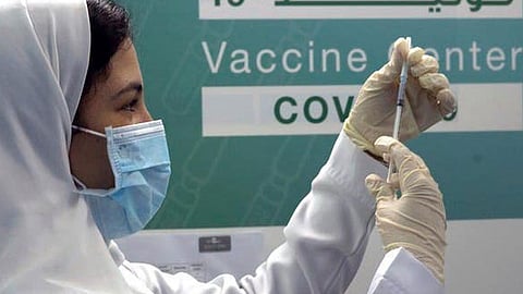 98 % نسبة التعافي من كورونا بالسعودية و77.6 مليون جرعة لقاح بدول الخليج