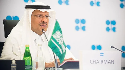 بقيمة 1.8 مليار دولار.. توقيع عقود مشروع الربط الكهربائي بين السعودية ومصر