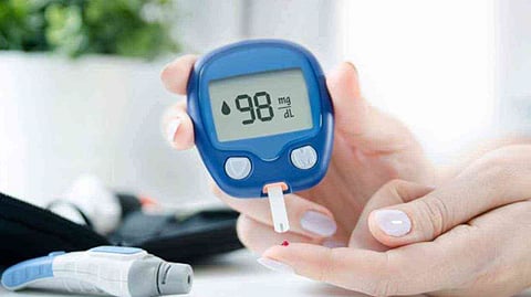 بالفيديو.. «استشاري»: ارتفاع السكر الزائد يؤثر على الكلى والأعصاب الطرفية