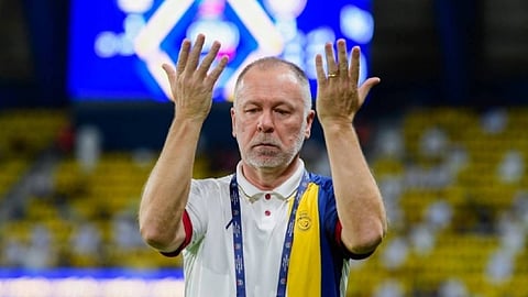 بالفيديو.. مانو مينيز يكشف المستور داخل النصر.. ويفتح النار على حمدالله