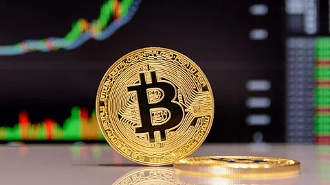 وسط ارتفاع متسارع.. «بيتكوين» تصل إلى 54.9 ألف دولار
