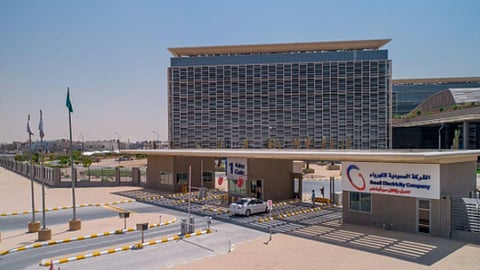 «السعودية للكهرباء» توضح سبب اختلاف تاريخ إصدار الفاتورة