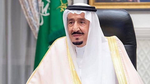 أمام خادم الحرمين الشريفين.. السفراء المعينون حديثًا لدى عدد من الدول الشقيقة والصديقة يؤدون القسم