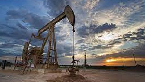 أسعار النفط خلال تعاملات الأربعاء.. برميل «برنت» بـ82.72 دولار