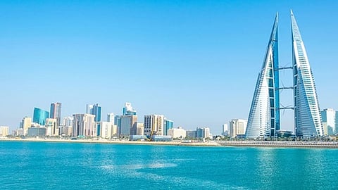 تعرف على طقس الخليج اليوم.. حار بقطر وصحو بسلطنة عمان ومعتدل بالبحرين