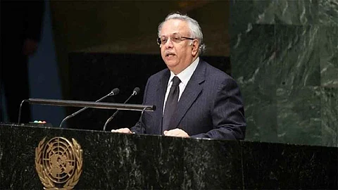 «المعلمي» وسفير سريلانكا يبحثان أهم القضايا الدولية بالأمم المتحدة