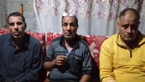 اختفى في ظروف غامضة.. أسرة مصرية تستعيد طفلها بعد غياب ١٩ عامًا