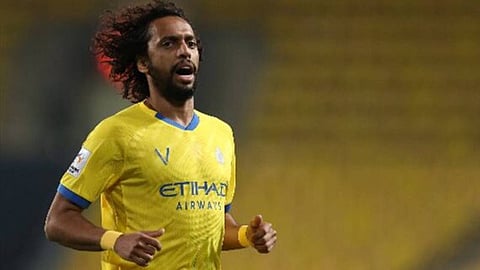 الصليهم عن عدم الاحتفال أمام الشباب: مستحيل أنسى فضله علي