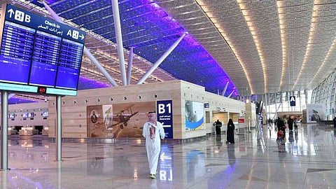 «الطيران المدني» توجه بتشغيل كامل الطاقة الاستيعابية لمطارات المملكة