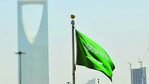 أخبار السعودية.. «الصحة»: لقاح موديرنا يقاوم المتحورات بكفاءة.. وتوجيهات بشأن الطلبة غير المحصنين