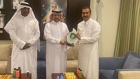 قاطرة «البلياردو» تصل القادسية.. والأهلي والنهضة يلحقان بالركب