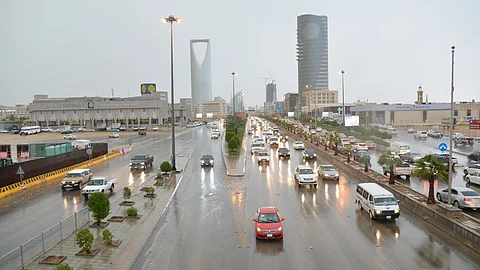 الحصيني يتوقع طقس إجازة نهاية الأسبوع وينصح بالكشتة وملابس خريفية