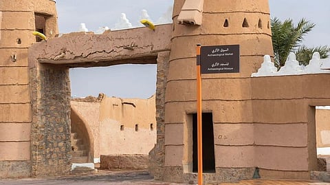 بالصور.. ترميم «درب زبيدة التاريخي» وقصر الملك عبدالعزيز في «لينة»