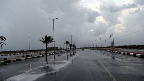 «الأرصاد» تتوقَّع حالة مطرية على 12 منطقة وتوضح التفاصيل