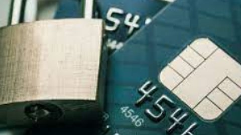 تشمل الرقم السري.. 4 إجراءات للحماية من الاحتيال المالي