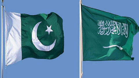 المملكة تدعم الاقتصاد الباكستاني بـ3 مليارات دولار وديعة