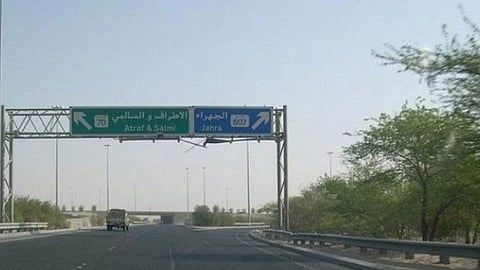 تفاصيل وفاة امرأة سعودية وإصابة زوجها في حادث سير بالكويت