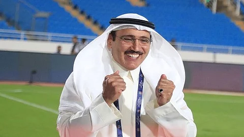 رئيس الرائد يكشف موقفه من الحكام الأجانب
