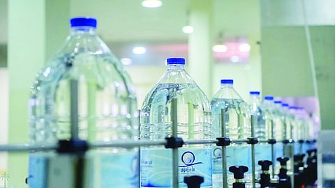 مدير المختبرات والجودة يرد على شائعات تسبب مياه زمزم في حصوات الكلى