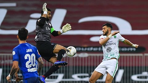 «الانضباط» تعلن توقيع غرامة مالية على الأهلي والهلال لهذا السبب